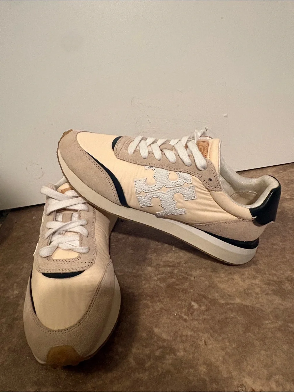 TORY BURCH DESTINY TRAINER SNEAKERS IN LEATHER/NYLON/SUEDE Size 7.5 Broken Lace